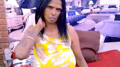 sexyva4u2luv online show from August 9, 5:46 am