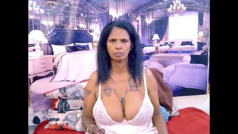 sexyva4u2luv online show from August 7, 6:50 pm