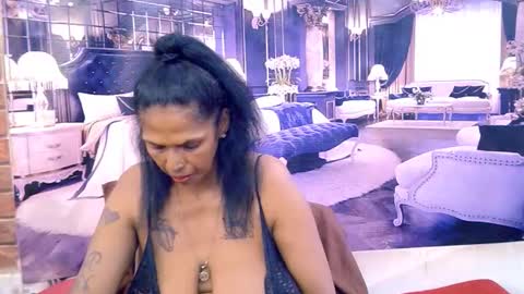 sexyva4u2luv online show from August 8, 7:13 pm