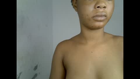 sexyxpeach online show from June 28, 10:06 pm