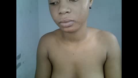 sexyxpeach online show from July 21, 9:28 pm