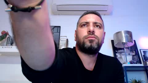 Arda online show from December 8, 11:18 pm