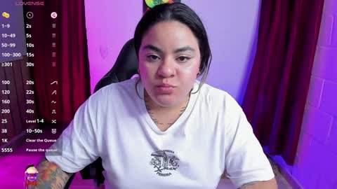  SHARON HILLS  online show from January 25, 10:39 pm