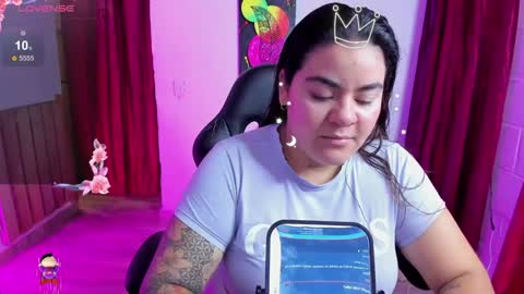  SHARON HILLS  online show from January 22, 1:32 pm