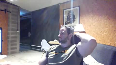 shad0w_hunter online show from May 28, 10:08 pm