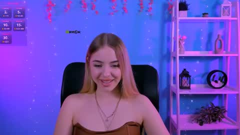 shadow_kiss online show from June 28, 12:23 pm
