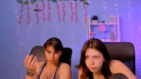 shadow_kiss online show from July 23, 1:58 am