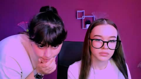 shadow_kiss online show from June 2, 9:11 am
