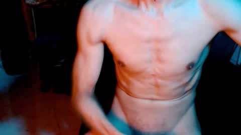 Snapshot of shadowfriend30 chatting on October 5, 6:44 am shadowfriend30 online show from October 5, 6:44 am