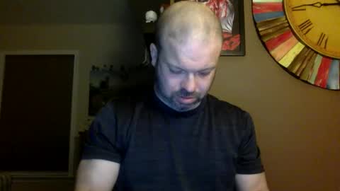 Shady online show from April 28, 2:27 am