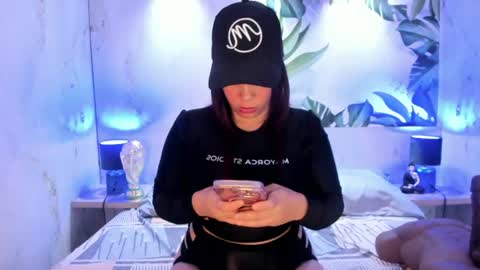 shaidy_scott online show from July 12, 3:43 am