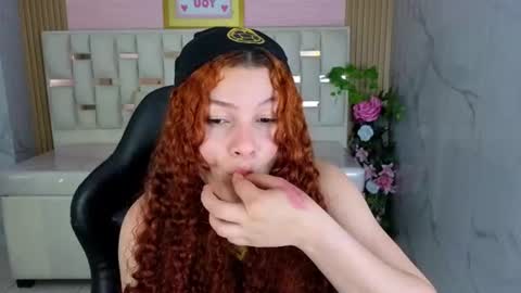 Shalon  online show from June 25, 5:12 am