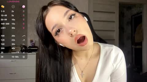 Viola online show from November 7, 7:44 am