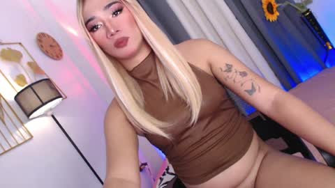 MISS SHANE online show from July 22, 2:03 am