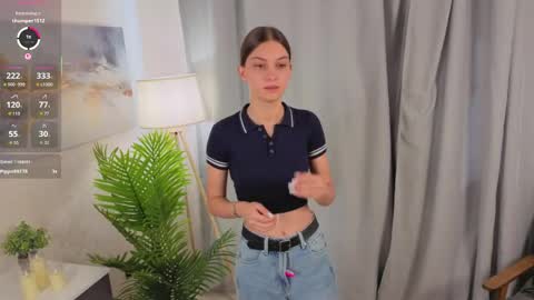 Christina online show from May 3, 4:07 am