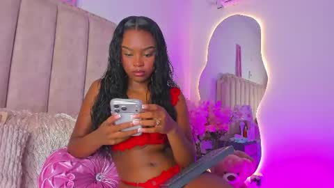 Shanel online show from July 11, 2:31 pm