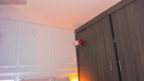 Snapshot of shannol_ryan chatting on October 8, 1:02 am Shannol online show from October 8, 1:02 am