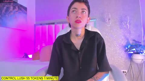Shantal online show from April 29, 11:26 am