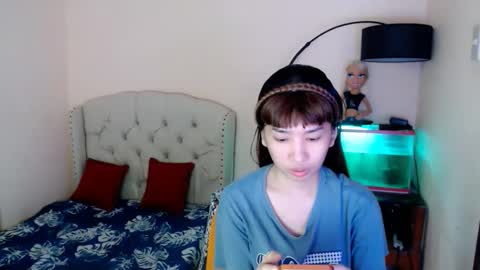 SHANTA FOX  s online show from February 22, 9:24 am