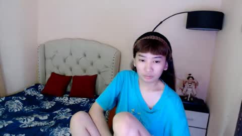 SHANTA FOX  s online show from June 16, 2:48 am