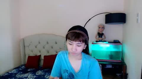 SHANTA FOX  s online show from March 8, 12:55 am