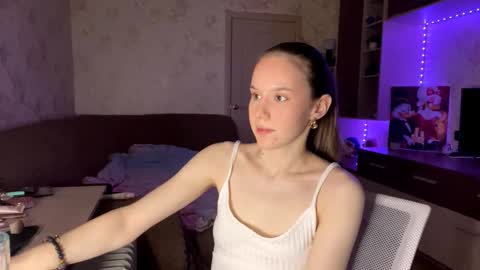 Arina online show from March 17, 1:27 pm