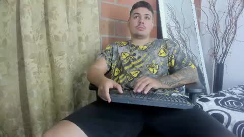 jhon deibyd online show from July 1, 3:37 am