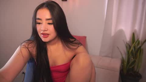 Snapshot of sharlotte_evanns chatting on September 22, 6:45 pm Sharlotte online show from September 22, 6:45 pm