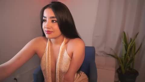 Snapshot of sharlotte_evanns chatting on October 25, 10:43 pm Sharlotte online show from October 25, 10:43 pm