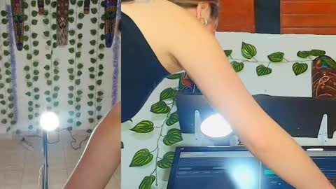 S online show from May 2, 6:36 pm