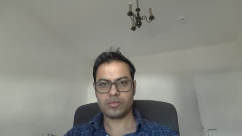 Snapshot of sharmamanxyz chatting on March 3, 2:28 pm sharmamanxyz online show from March 3, 2:28 pm