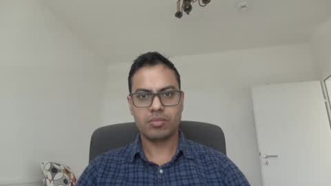 Snapshot of sharmamanxyz chatting on March 11, 12:50 pm sharmamanxyz online show from March 11, 12:50 pm