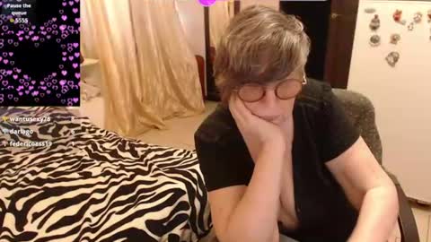 Helena online show from June 28, 3:41 pm