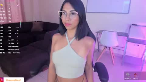 Sharon Independent model online show from May 5, 7:08 pm