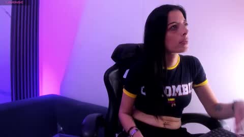 Shauna online show from February 3, 4:43 am