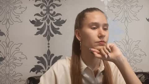 Mila Darling online show from December 21, 3:18 pm