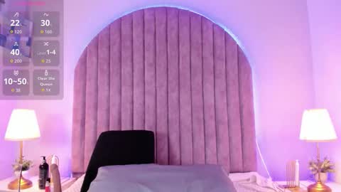 Shayla Davis  online 240 pm - 1000 pm online show from December 1, 7:45 pm