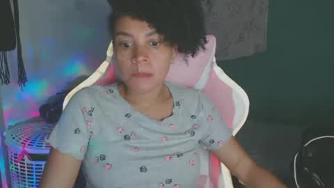 Shayna online show from July 12, 2:37 am