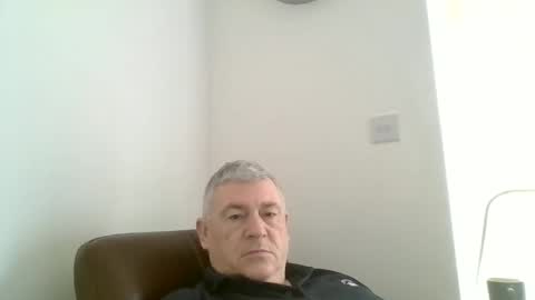 Snapshot of she52 chatting on February 27, 8:24 am she52 online show from February 27, 8:24 am