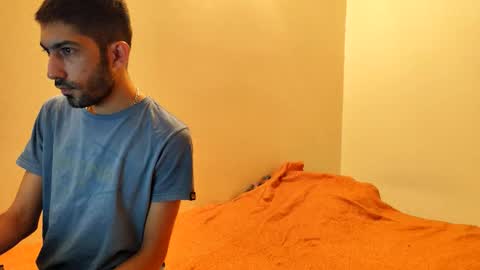 Snapshot of shebas07 chatting on September 23, 6:18 am shebas07 online show from September 23, 6:18 am