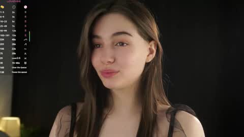 Tessa online show from May 1, 2:49 am