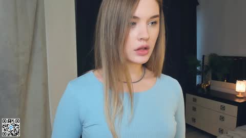 Violet online show from December 25, 8:07 am