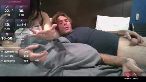 Hippie Love online show from January 23, 3:58 am