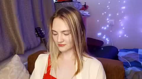 Ashley online show from July 6, 4:20 pm