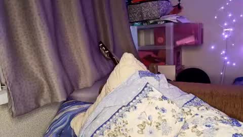 Ashley online show from July 14, 4:23 pm
