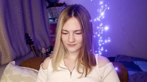 Ashley online show from June 24, 5:09 pm