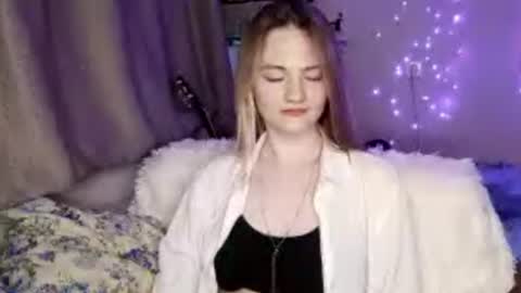 Ashley online show from July 21, 4:53 pm