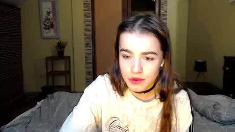 ShelyMoon online show from October 8, 4:35 pm