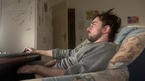 shenjungle1 online show from March 7, 4:07 pm