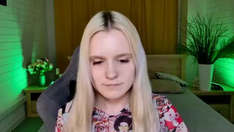 Sweet Sherri online show from June 28, 12:23 pm